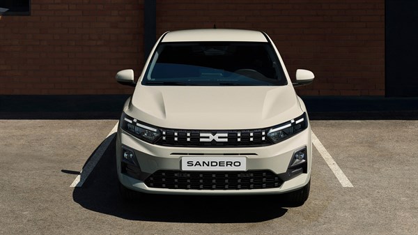 new Dacia Sandero - Front end